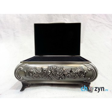 Antique Metal Crafted Jewellery Box